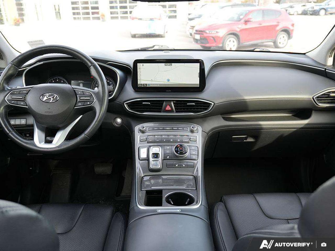 2023 Hyundai Santa Fe preferred AWD, 2.5L, ALLOYS, SNOWS, AWD, LEATHER, CERTIFIED PREOWNED! Photo