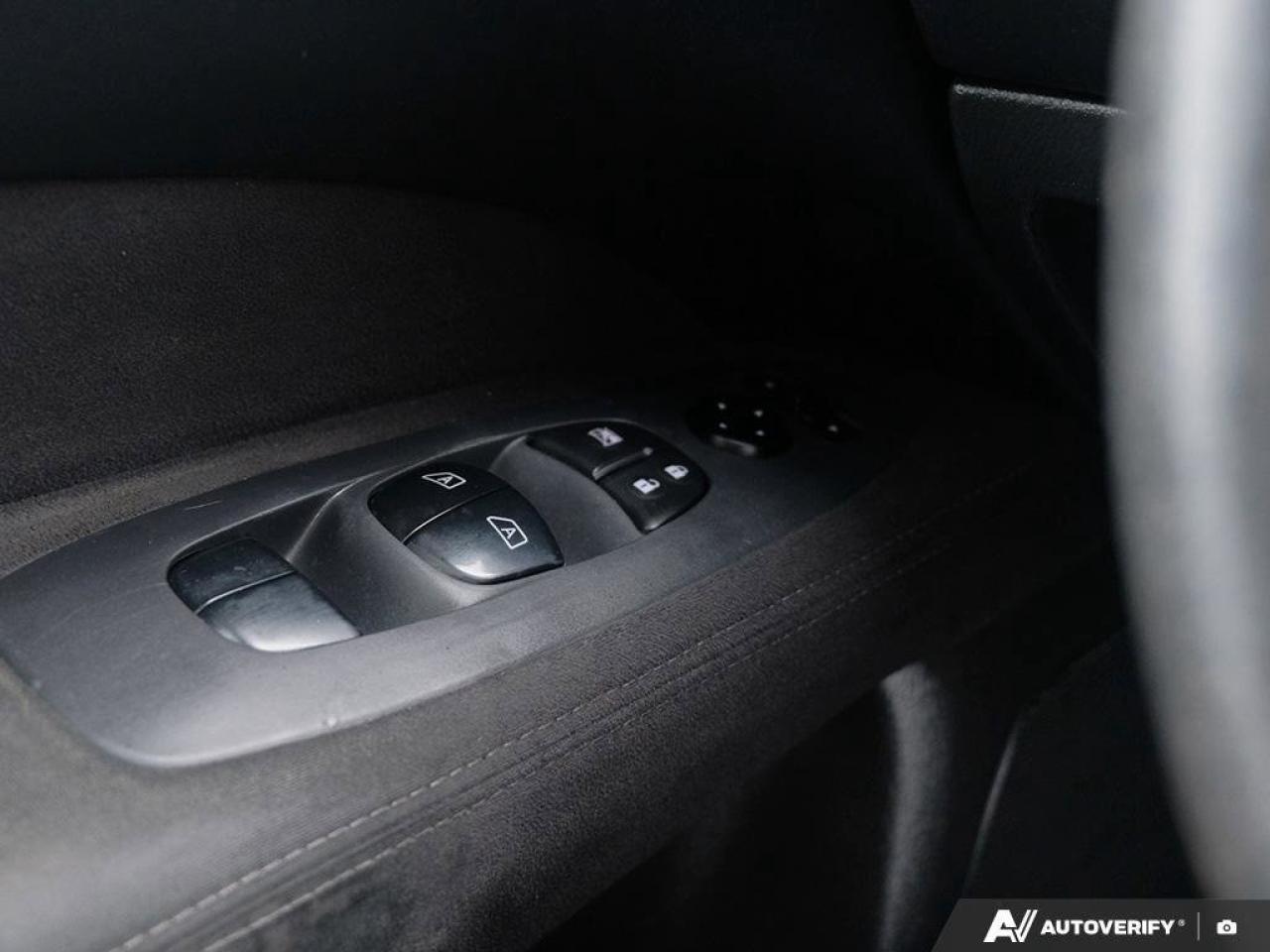 2016 Nissan Pathfinder  Photo