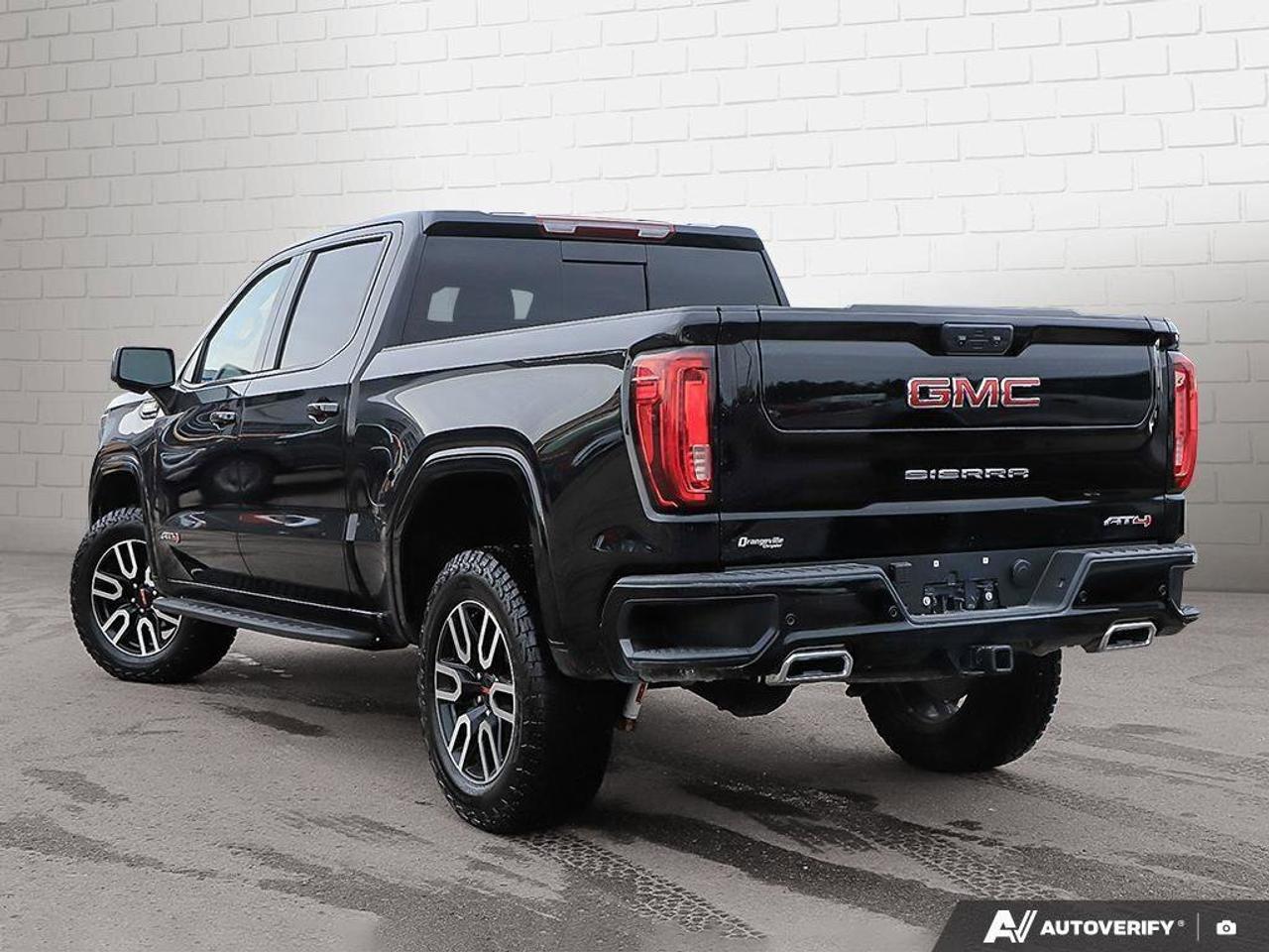 2025 GMC Sierra 1500 4WD Crew Cab 147  AT4 Photo3