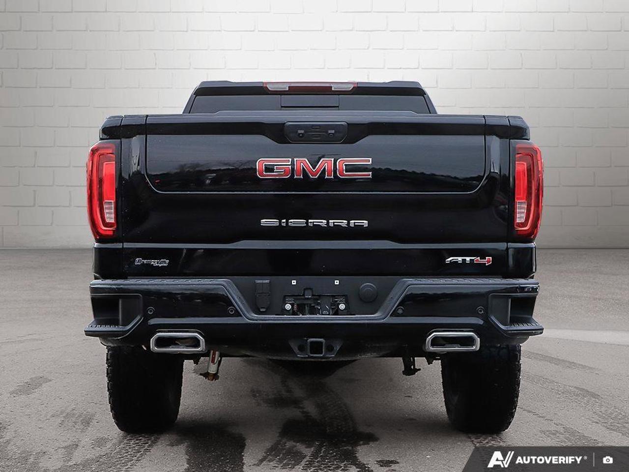 2025 GMC Sierra 1500 4WD Crew Cab 147  AT4 Photo4