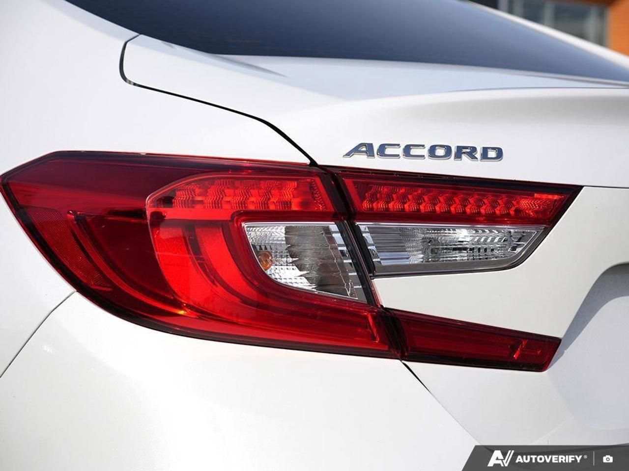 2021 Honda Accord Sedan Touring CVT Photo