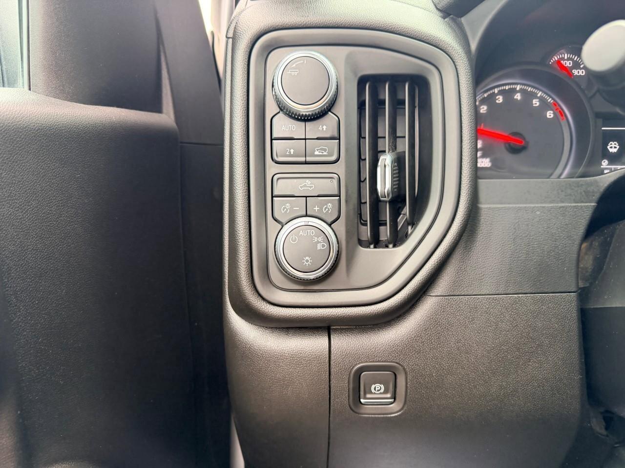 2020 GMC Sierra 1500 4WD CREW CAB 147 Photo