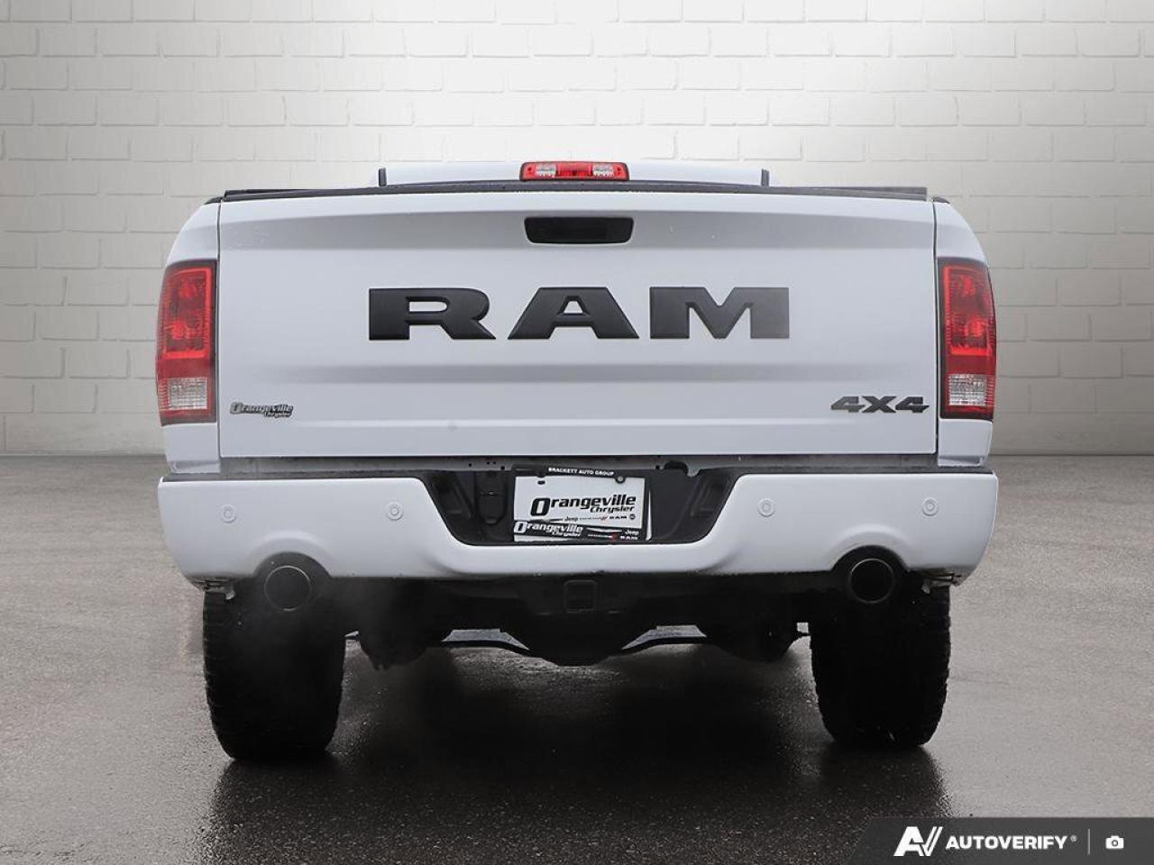 2022 RAM 1500 Classic Express 4x4 Crew Cab 5'7  Box Photo