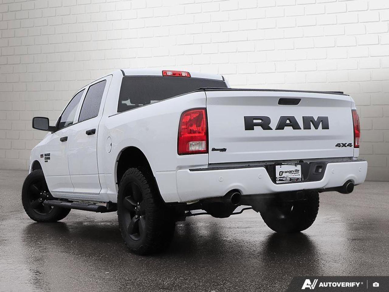 2022 RAM 1500 Classic Express 4x4 Crew Cab 5'7  Box Photo