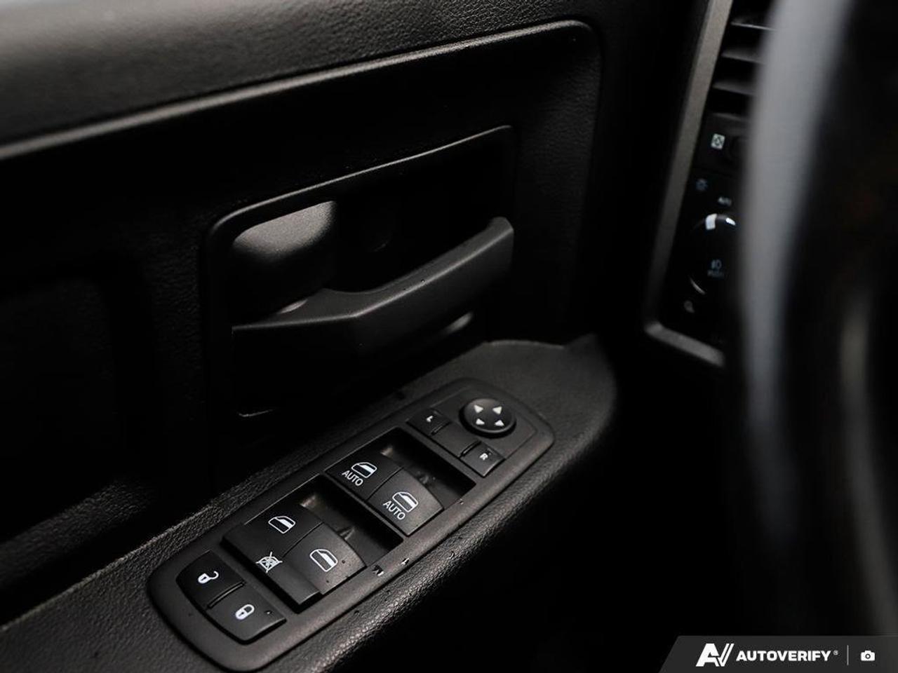 2022 RAM 1500 Classic Express 4x4 Crew Cab 5'7  Box Photo