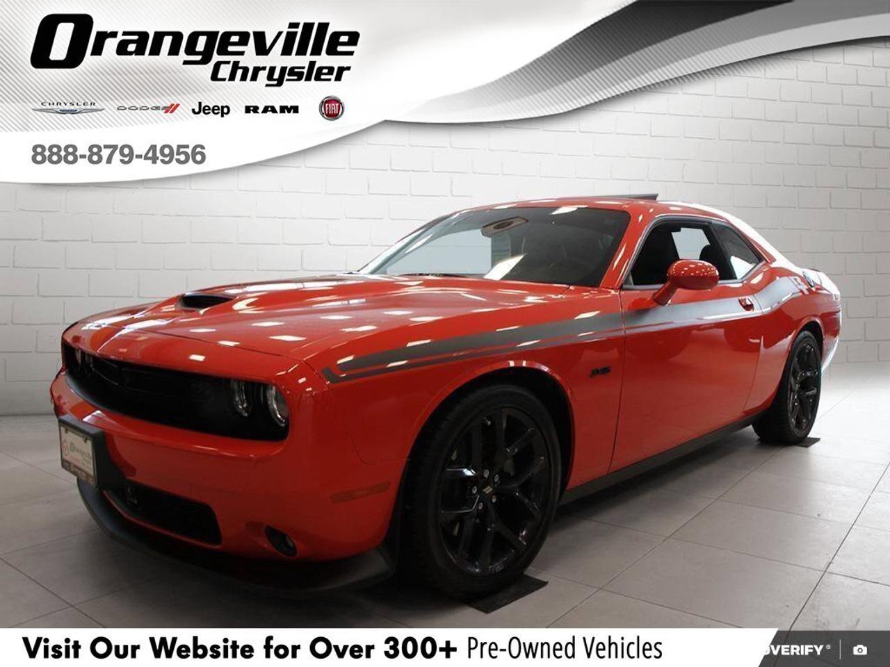 2023 Dodge Challenger R-T RWD Photo