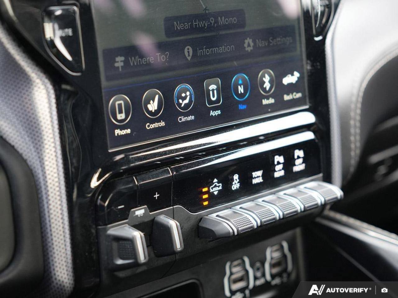 2020 RAM 1500 Limited 4x4 Crew Cab 6'4  Box Photo