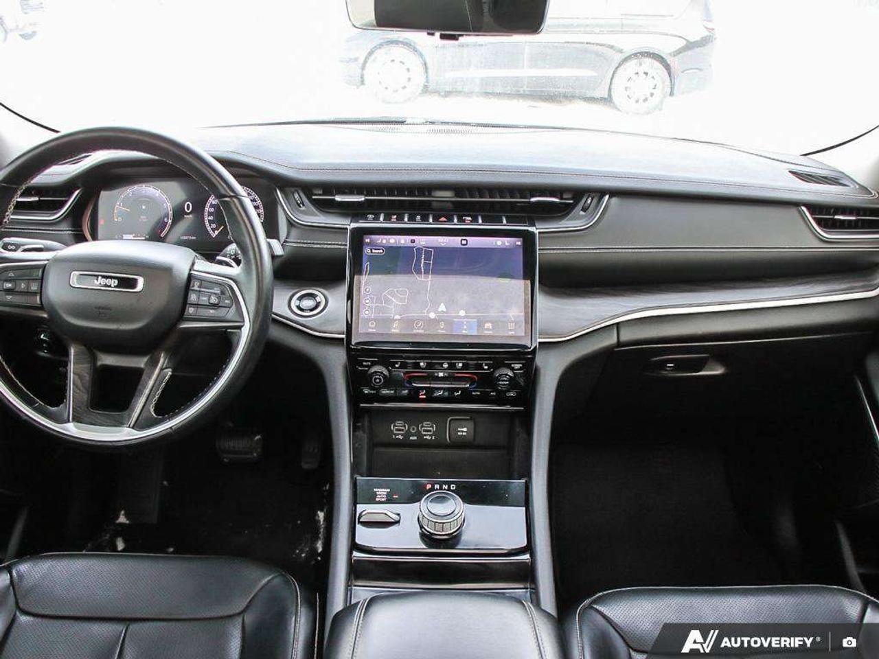 2022 Jeep Grand Cherokee Certified Pre-Owned, One Owner, Accident-Free, 6-Seater, V6! Photo