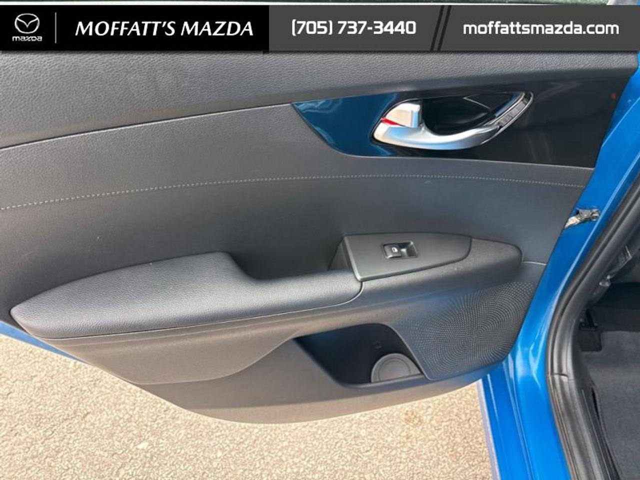 2023 Kia Forte EX Premium Photo