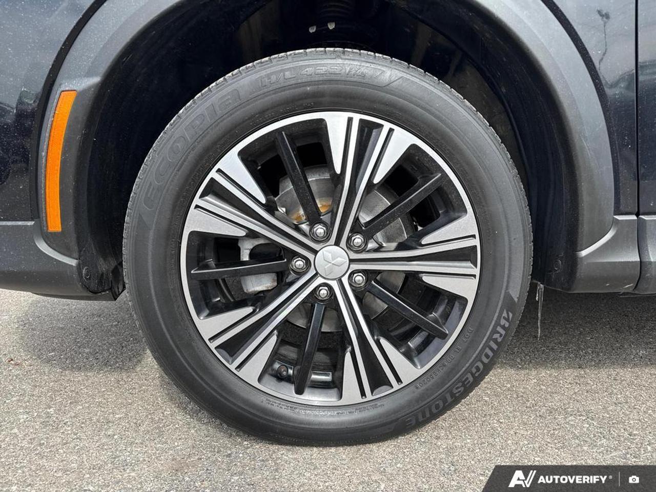 2022 Mitsubishi Eclipse Cross ES BACKUP CAM   HEATED SEATS   KEYLESS ENTRY   SIR Photo