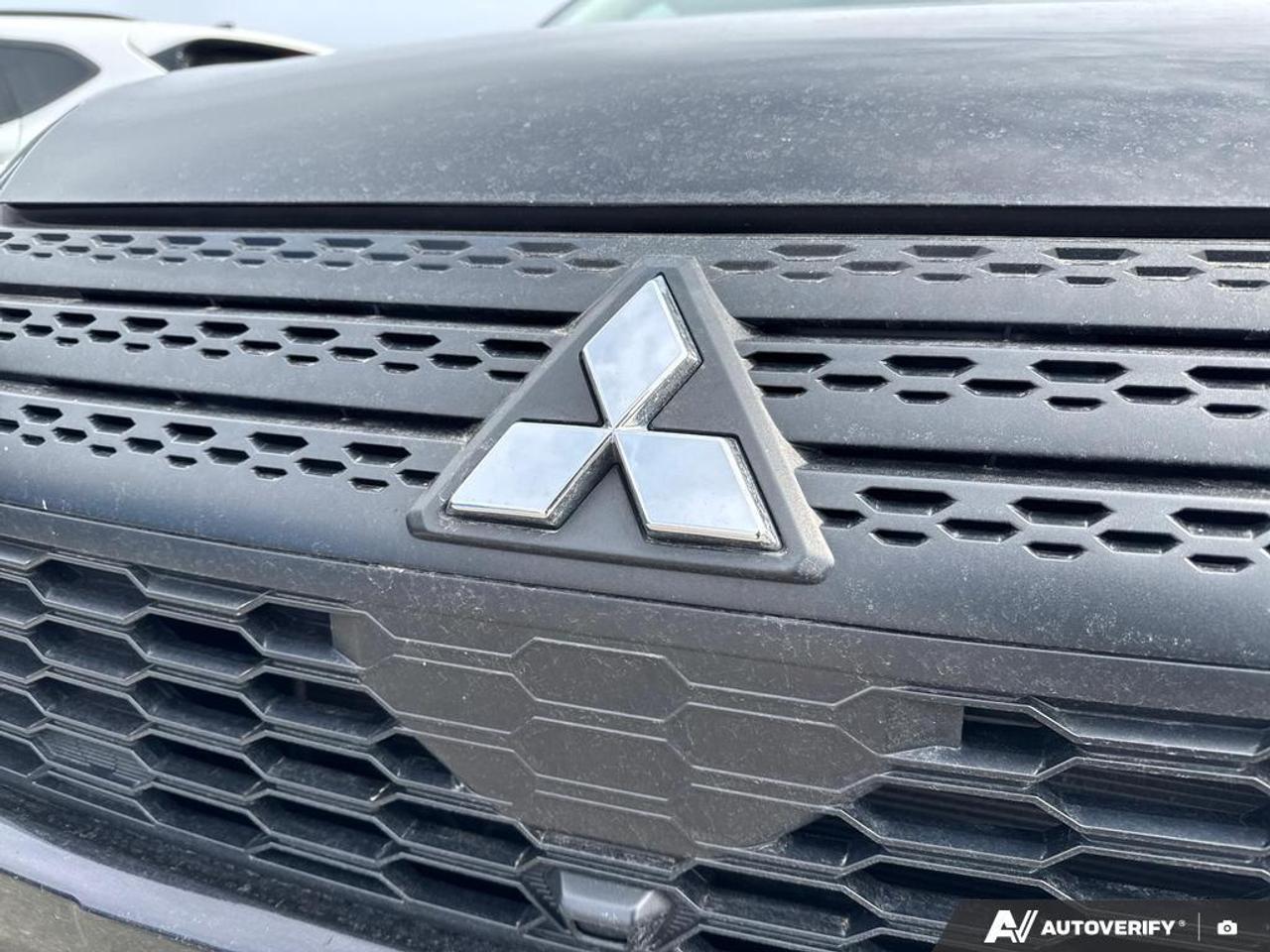 2022 Mitsubishi Eclipse Cross ES BACKUP CAM   HEATED SEATS   KEYLESS ENTRY   SIR Photo