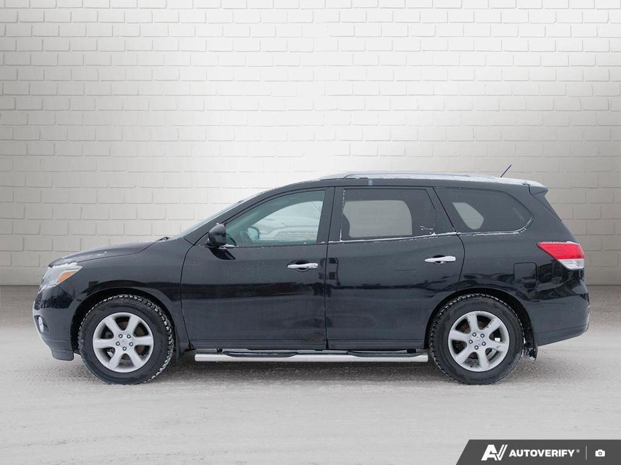 2016 Nissan Pathfinder  Photo