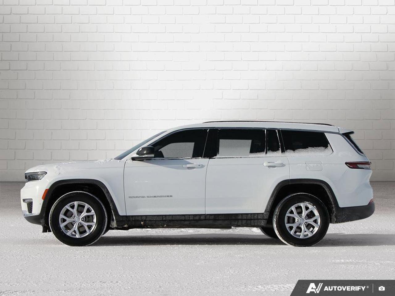 2022 Jeep Grand Cherokee L  Photo2