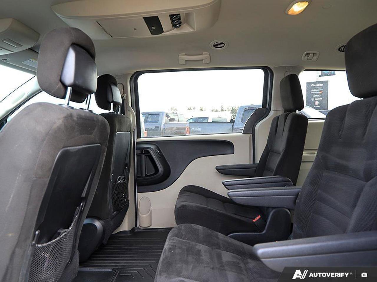 2017 Dodge Grand Caravan  Photo