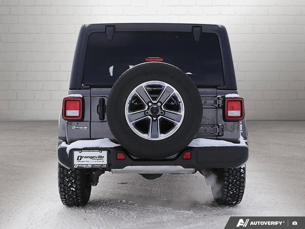 2021 Jeep Wrangler  Photo4