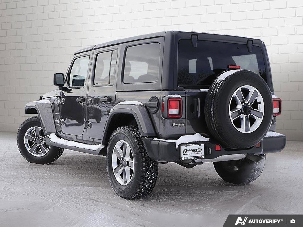 2021 Jeep Wrangler  Photo3