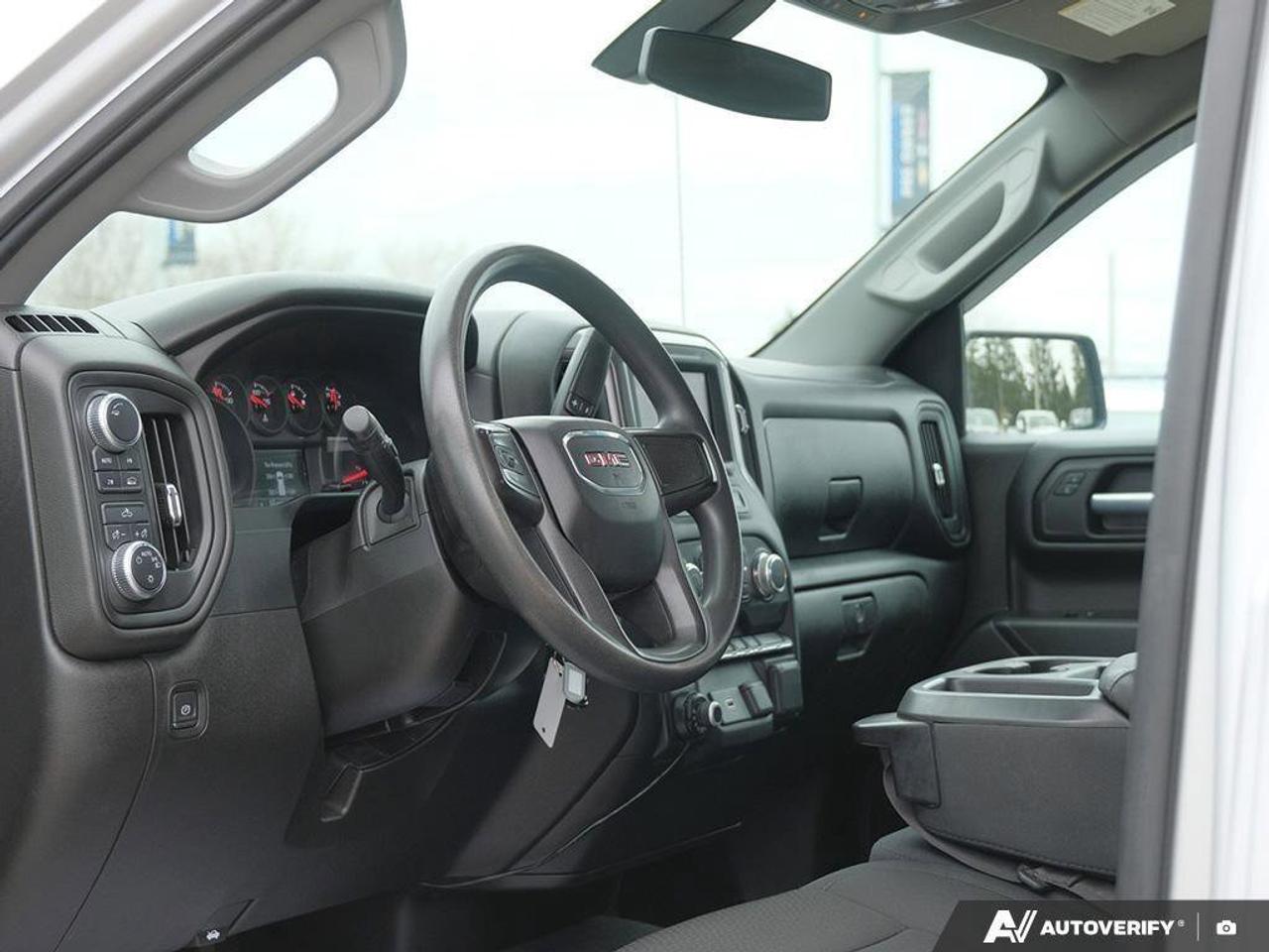 2020 GMC Sierra 1500 BASE, 2.7L C-CYLINDER, 4X4, ALLOYS, CLOTH, CERTIFI Photo