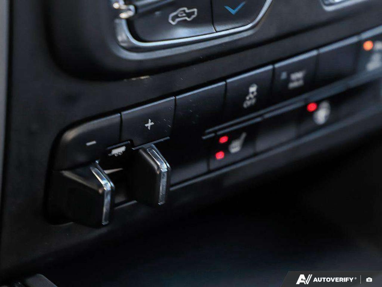2023 RAM 1500 Hemi, Certified Pre-Owned, V8! Photo