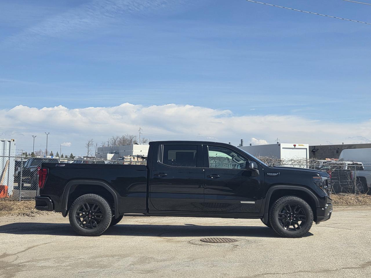 2026 GMC Sierra 1500 ELEVATION Photo