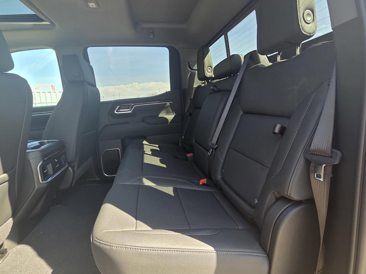 2026 GMC Sierra 1500 ELEVATION Photo