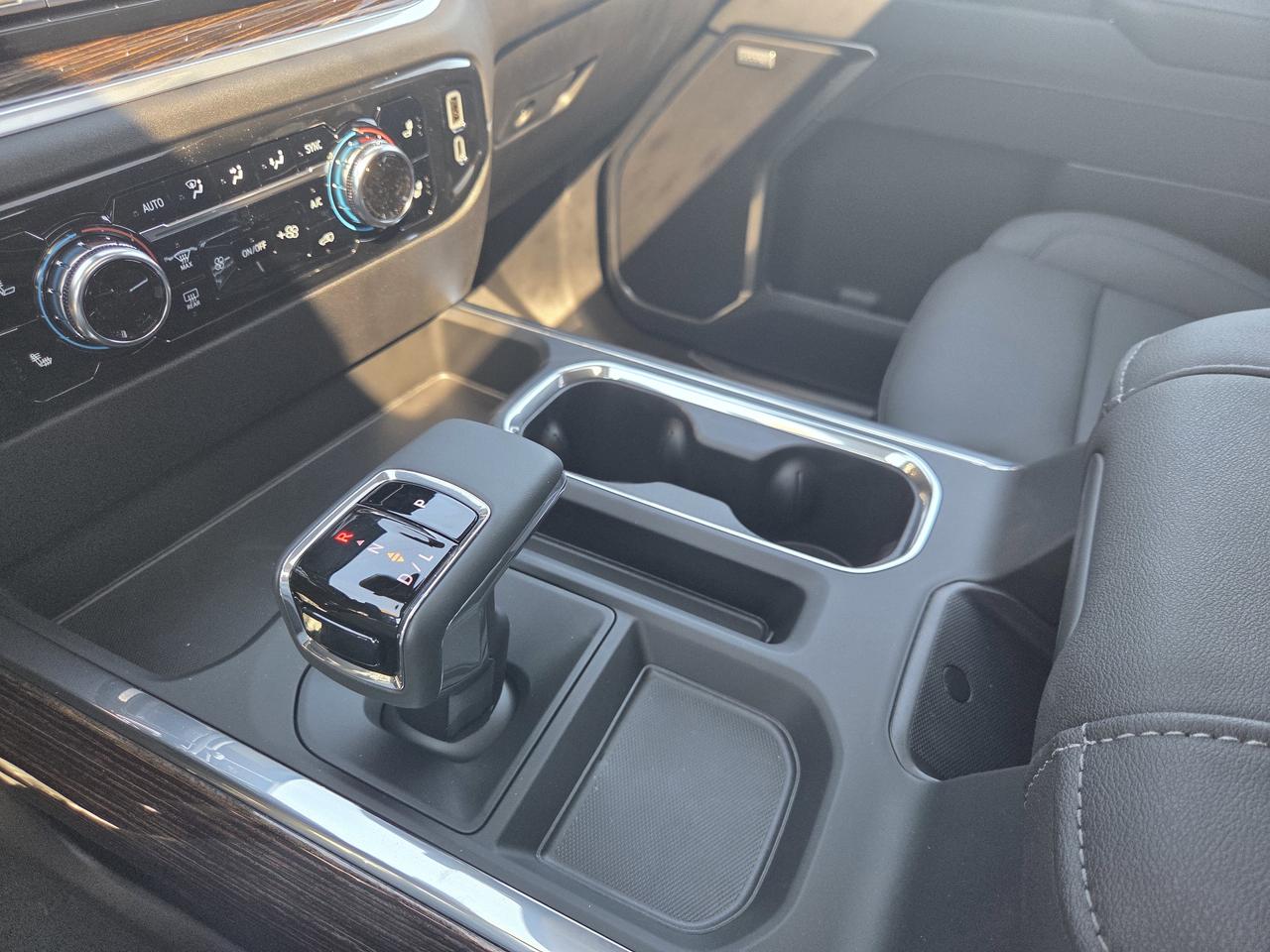 2026 GMC Sierra 1500 ELEVATION Photo
