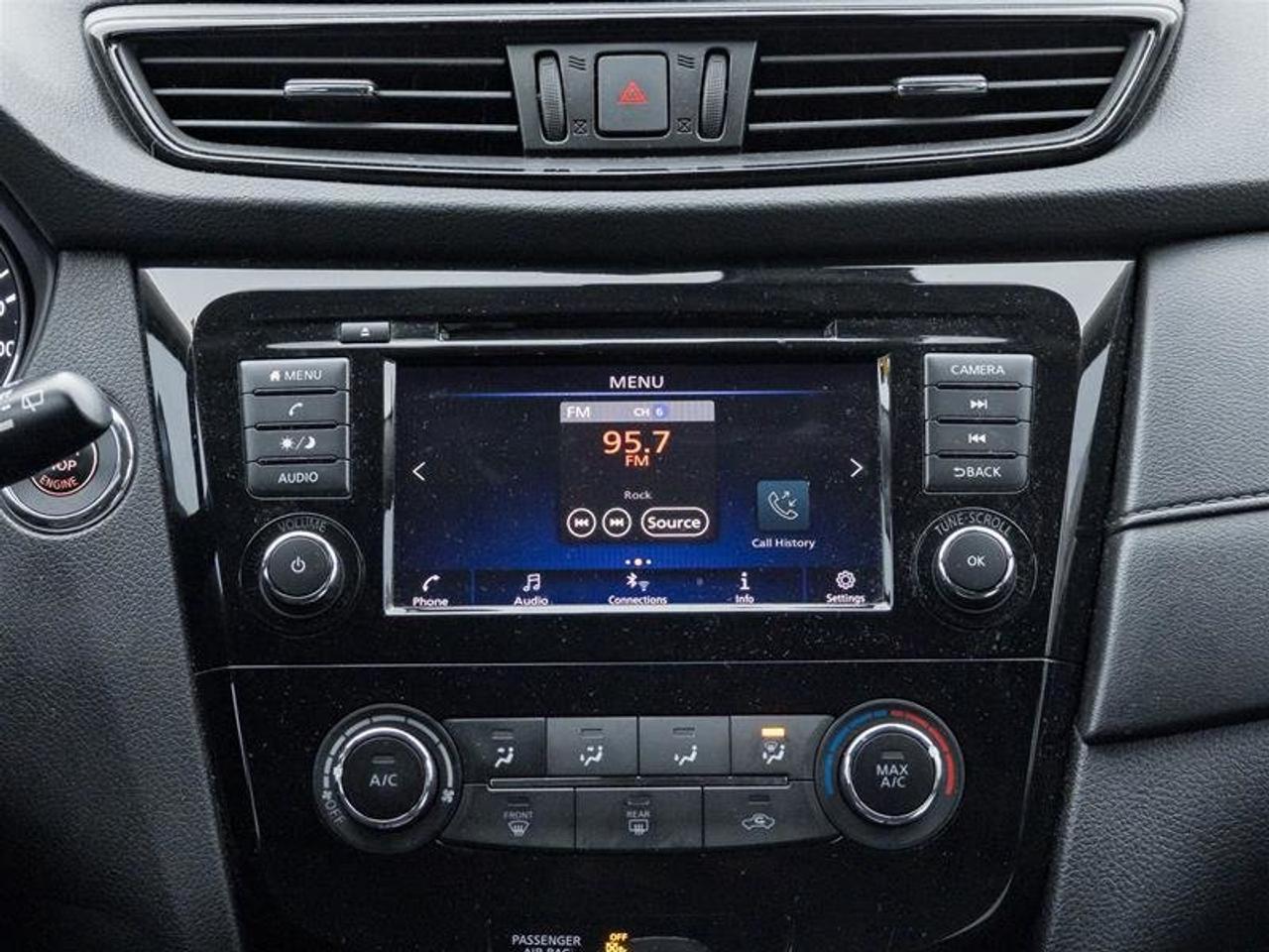 2019 Nissan Rogue SV FWD CVT Photo