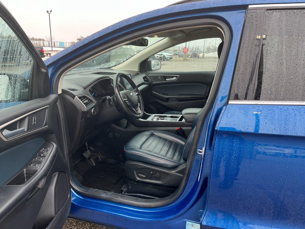 2022 Ford Edge SEL AWD Photo