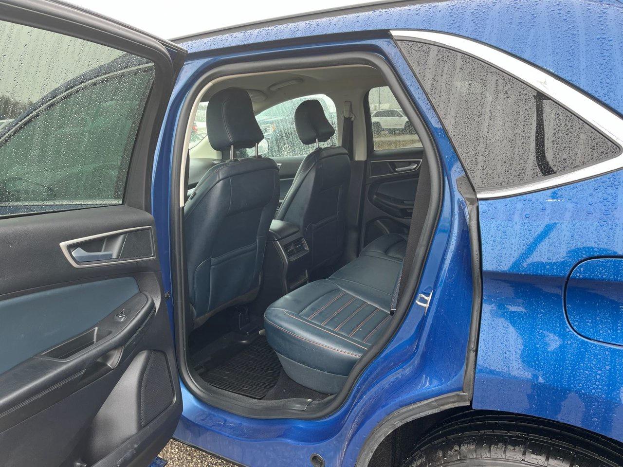 2022 Ford Edge SEL AWD Photo