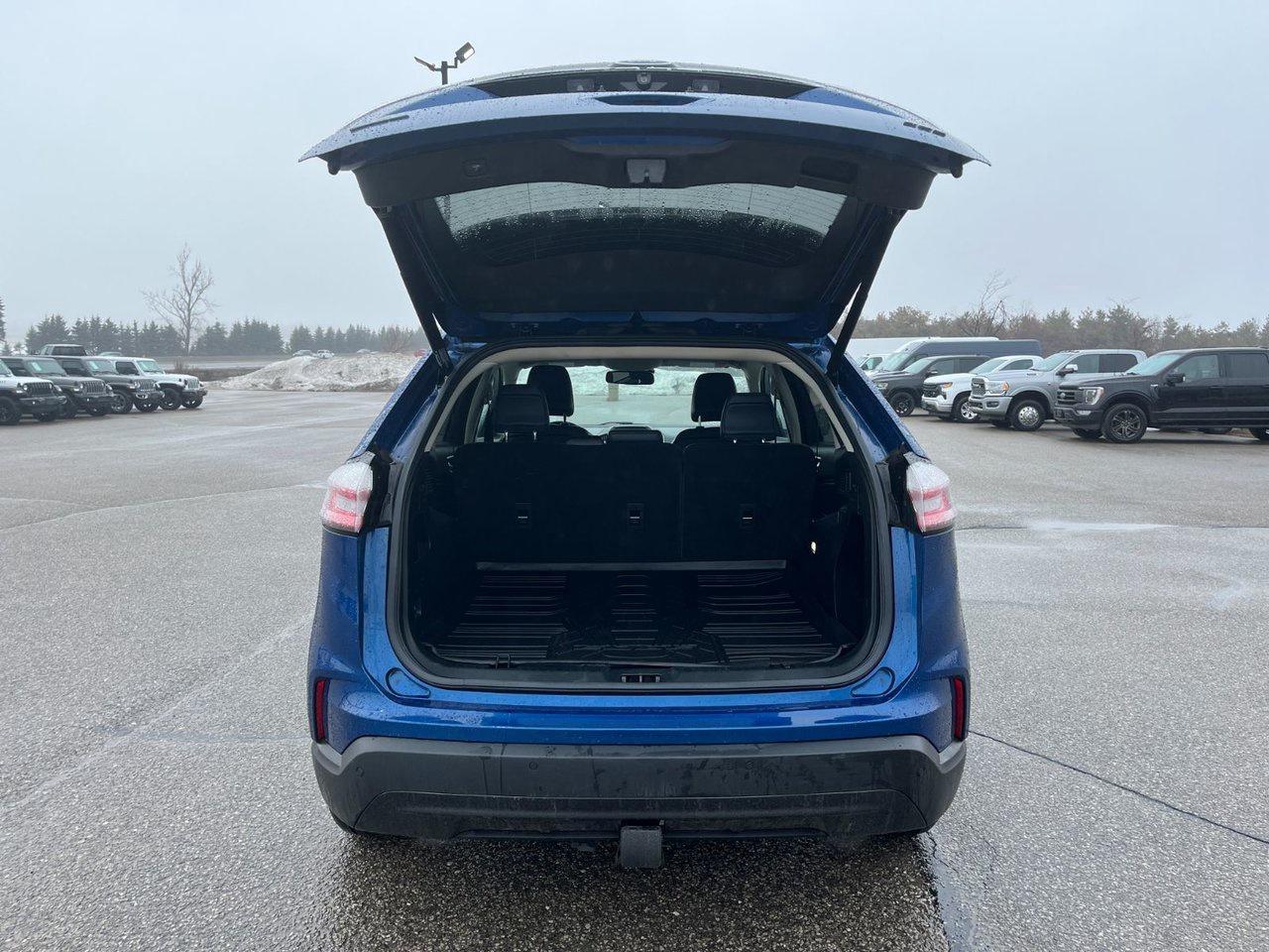 2022 Ford Edge SEL AWD Photo