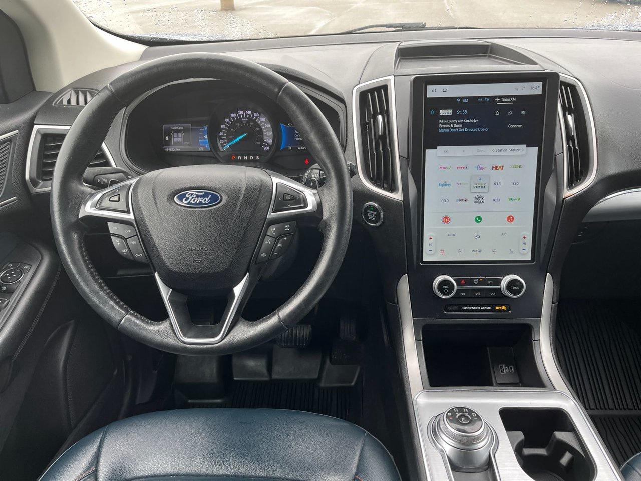2022 Ford Edge SEL AWD Photo