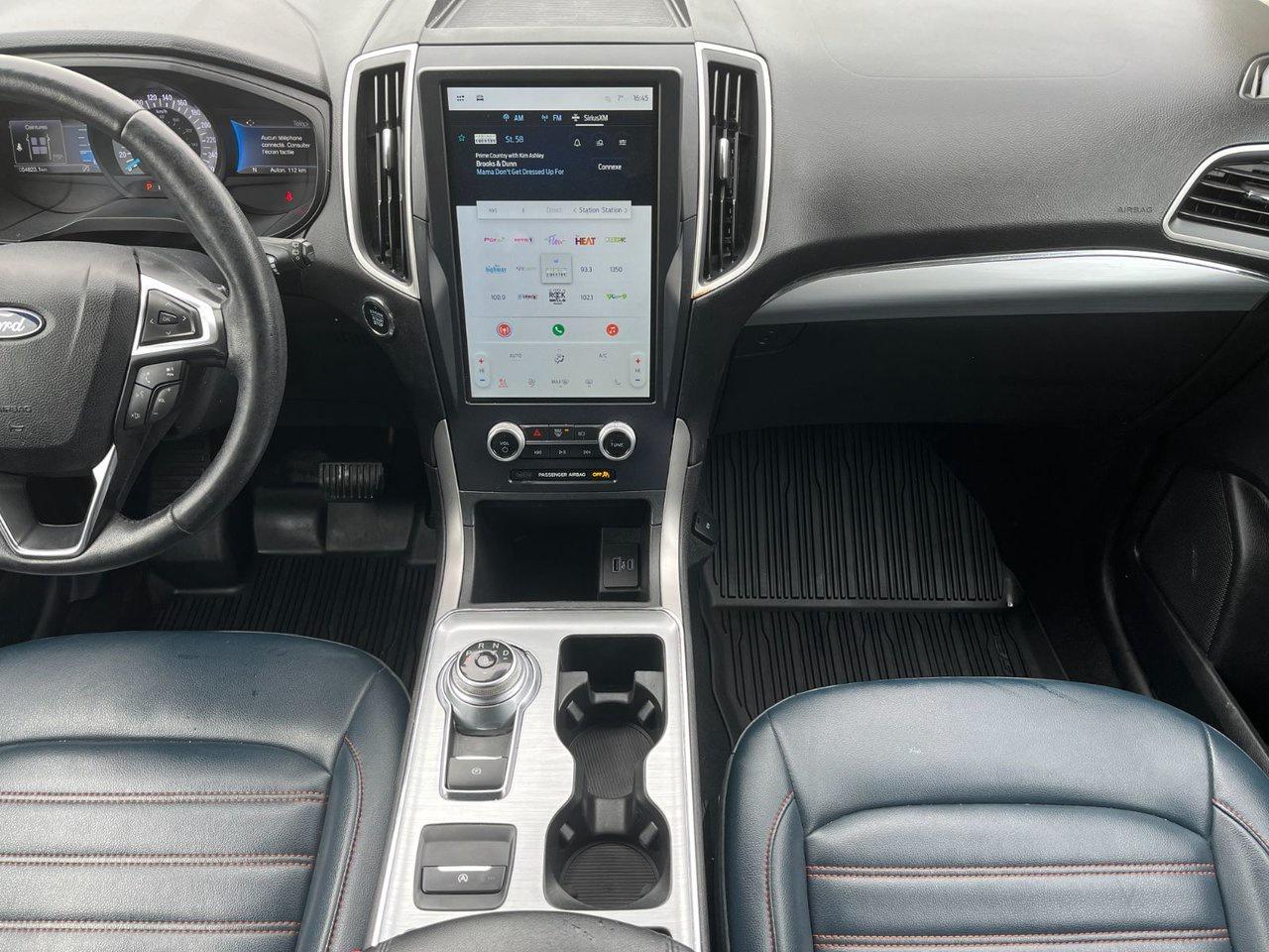 2022 Ford Edge SEL AWD Photo