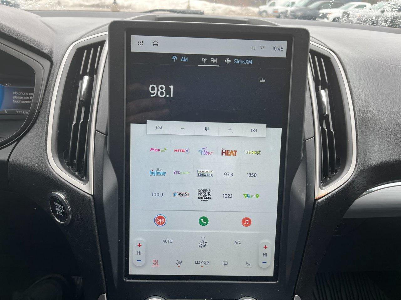 2022 Ford Edge SEL AWD Photo