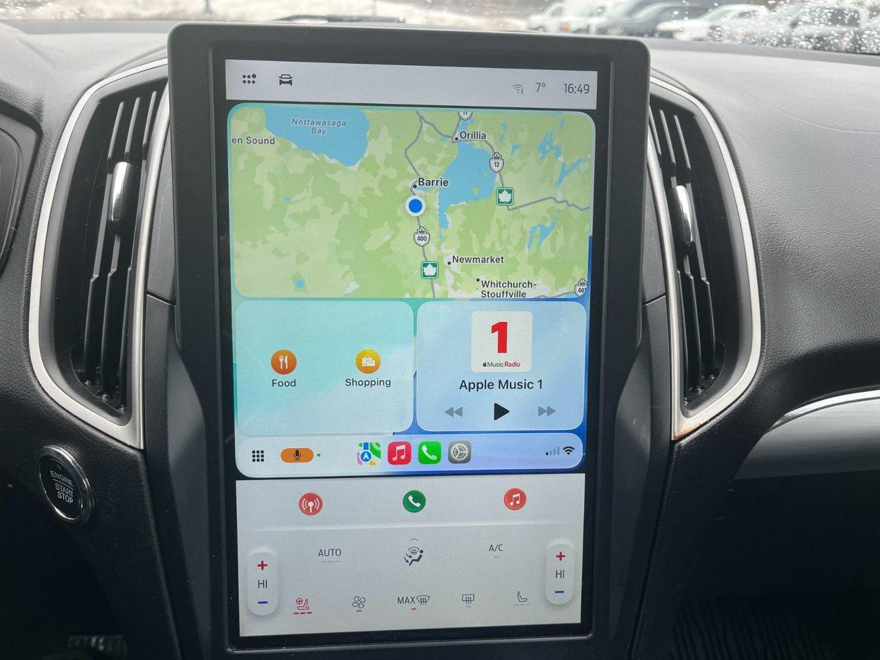 2022 Ford Edge SEL AWD Photo