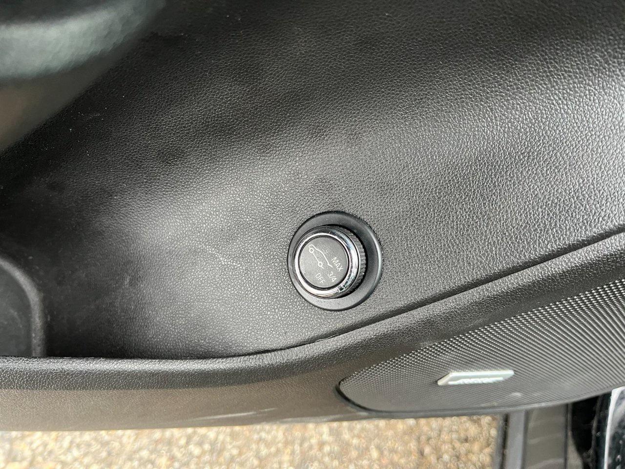 2021 Chevrolet Blazer AWD 4dr RS Photo