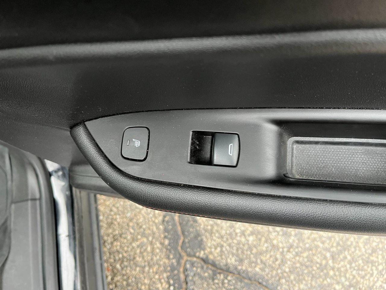 2021 Chevrolet Blazer AWD 4dr RS Photo