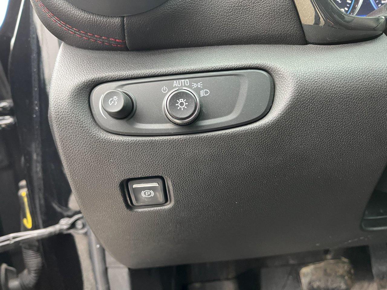 2021 Chevrolet Blazer AWD 4dr RS Photo