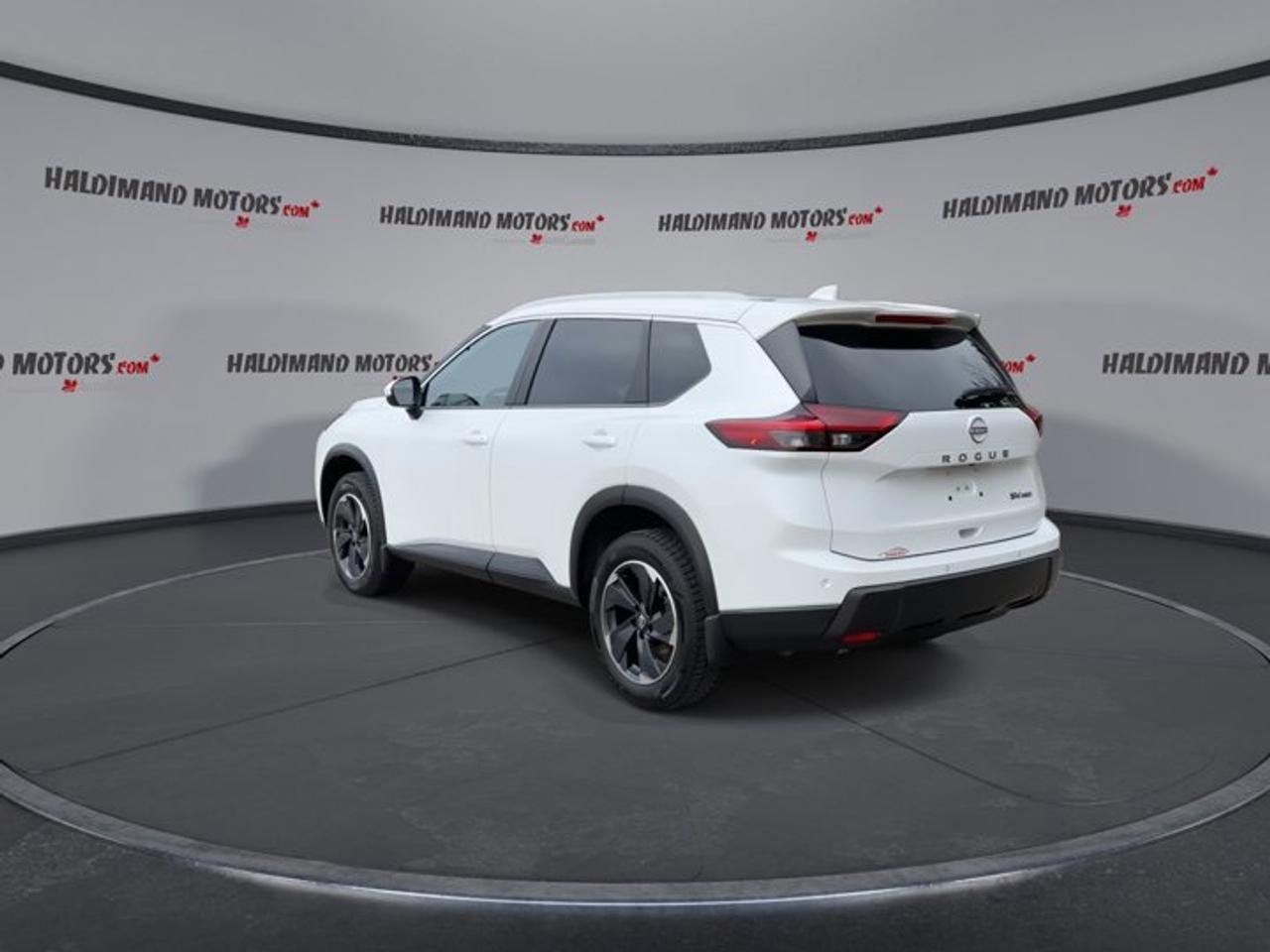 2024 Nissan Rogue SV AWD | Panoramic Sunroof | No accidents Photo