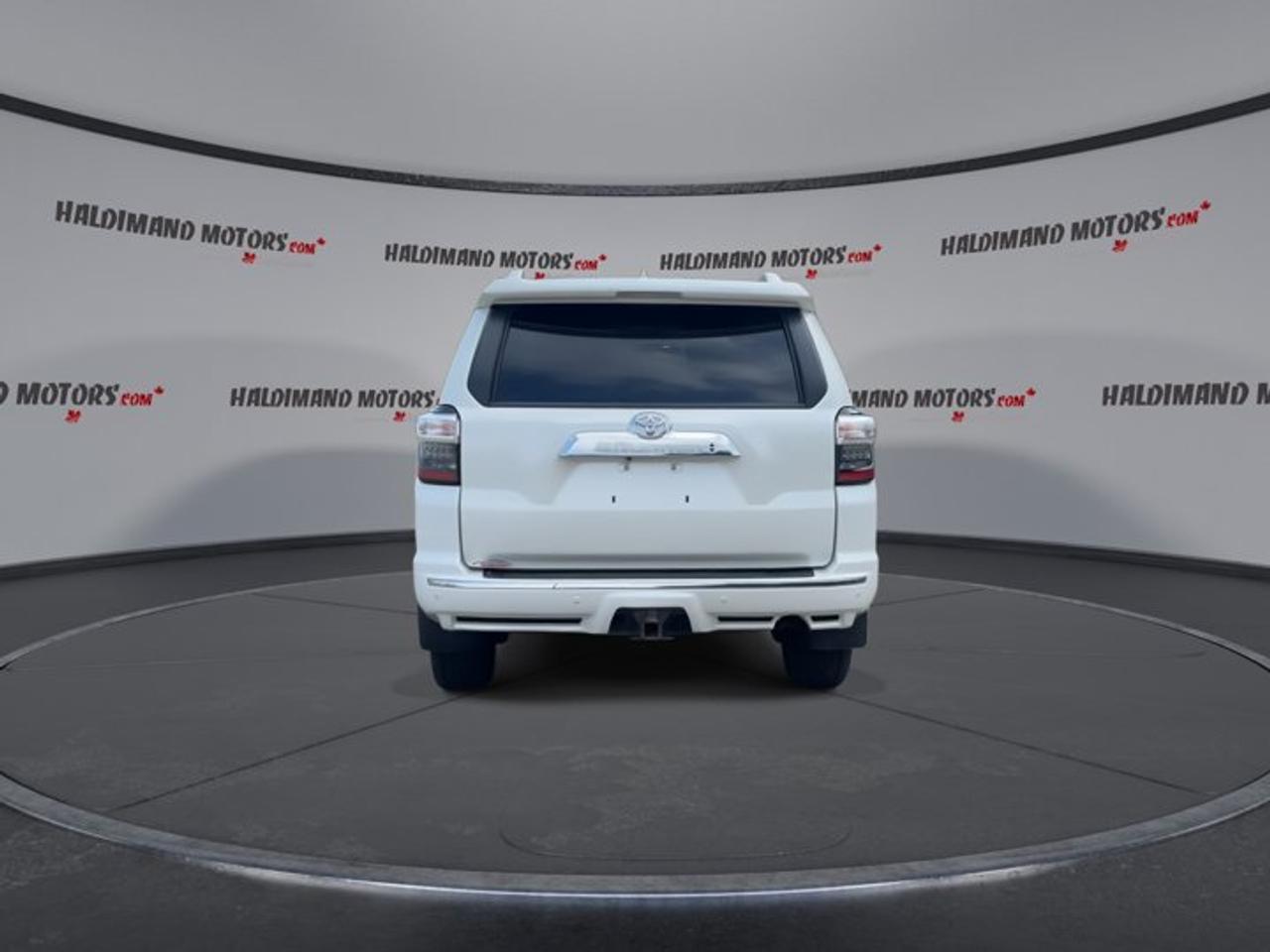 2021 Toyota 4Runner Limited 4WD | One Owner | Vent. Front Seats | Leather Seats Photo