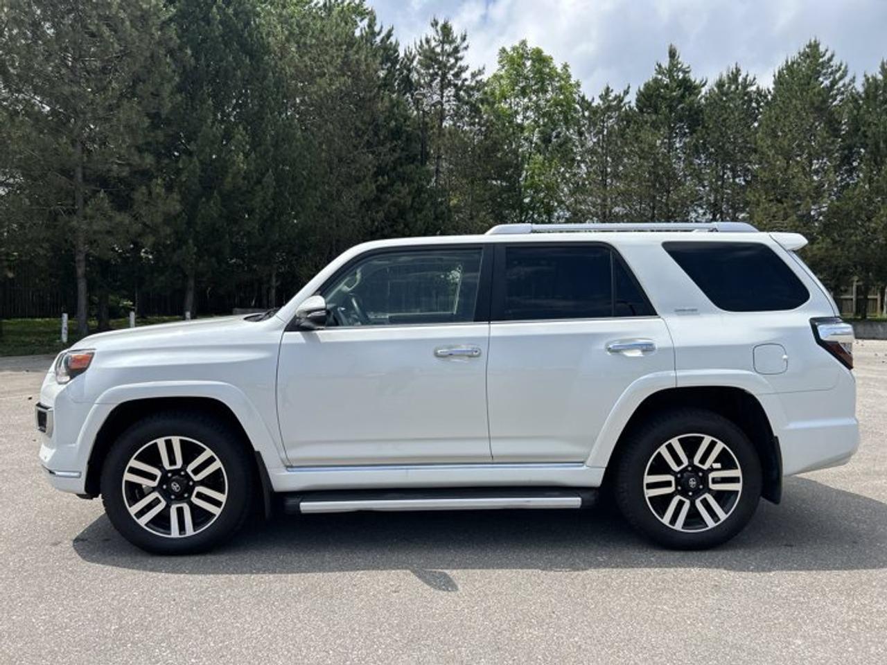 2021 Toyota 4Runner Limited 4WD | One Owner | Vent. Front Seats | Leather Seats Photo