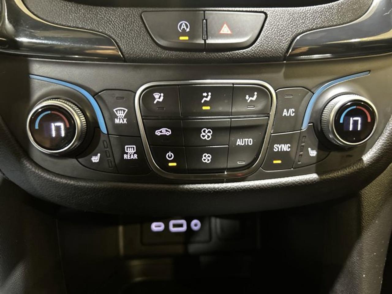 2024 Chevrolet Equinox RS AWD | No accidents Photo