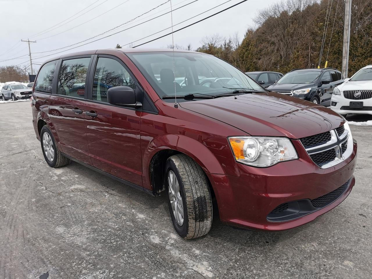 2019 Dodge Grand Caravan SE Photo