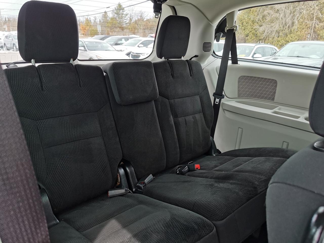 2019 Dodge Grand Caravan SE Photo