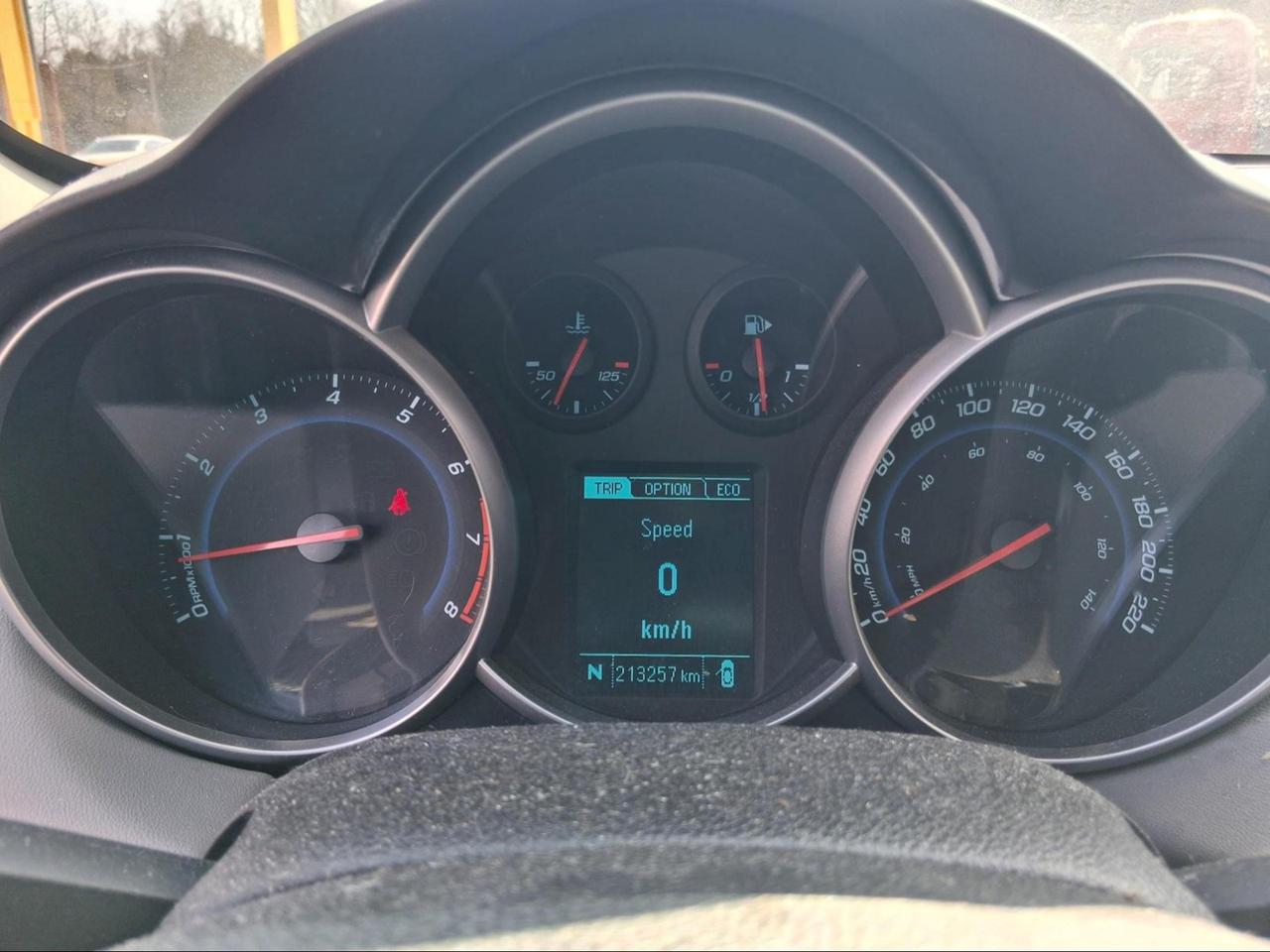 13736495
