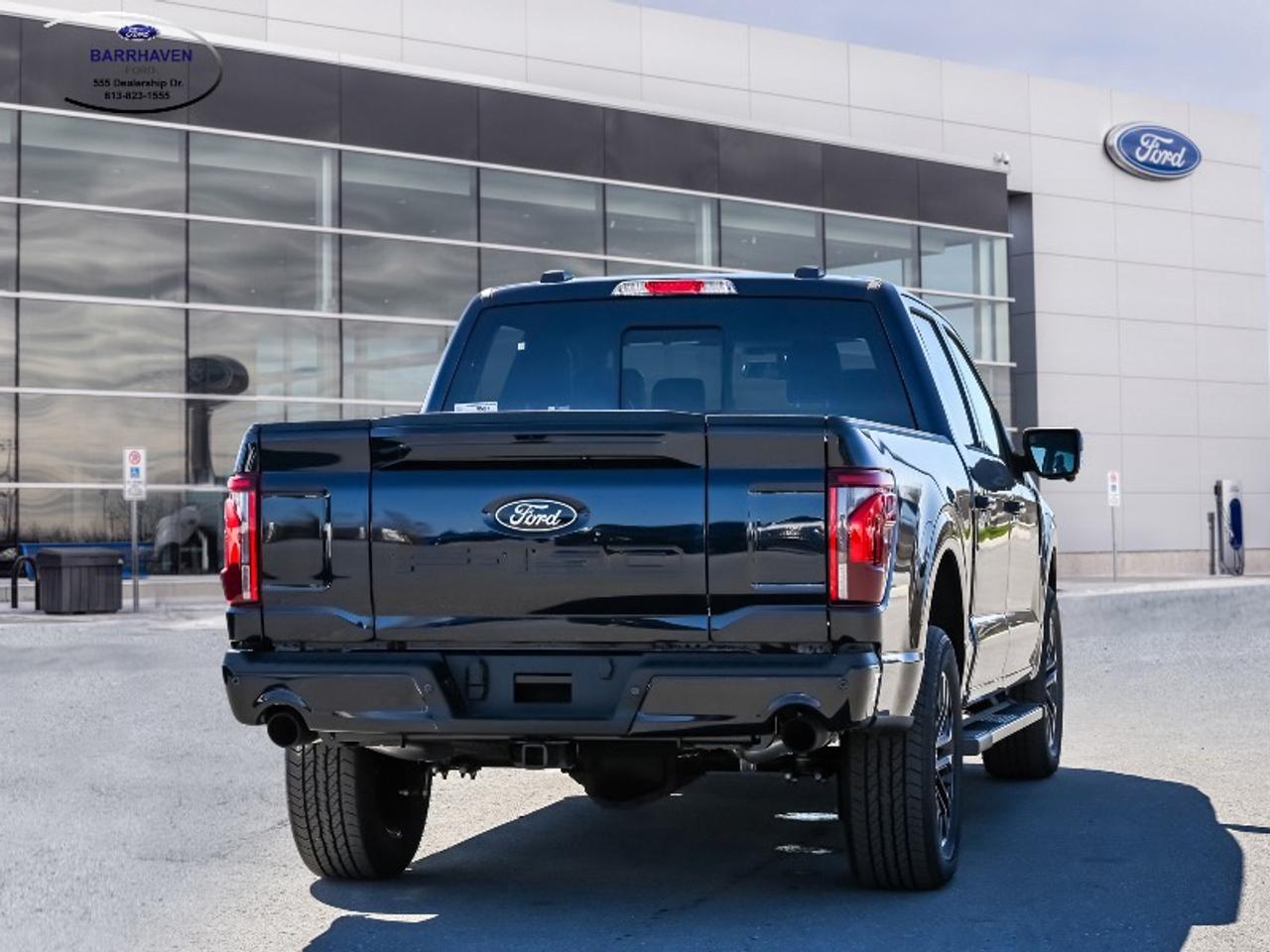 2026 Ford F-150 Lariat Photo2