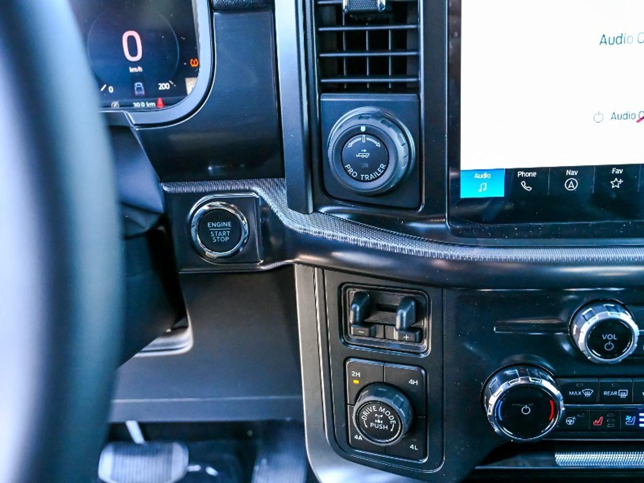 2026 Ford F-150 Lariat Photo