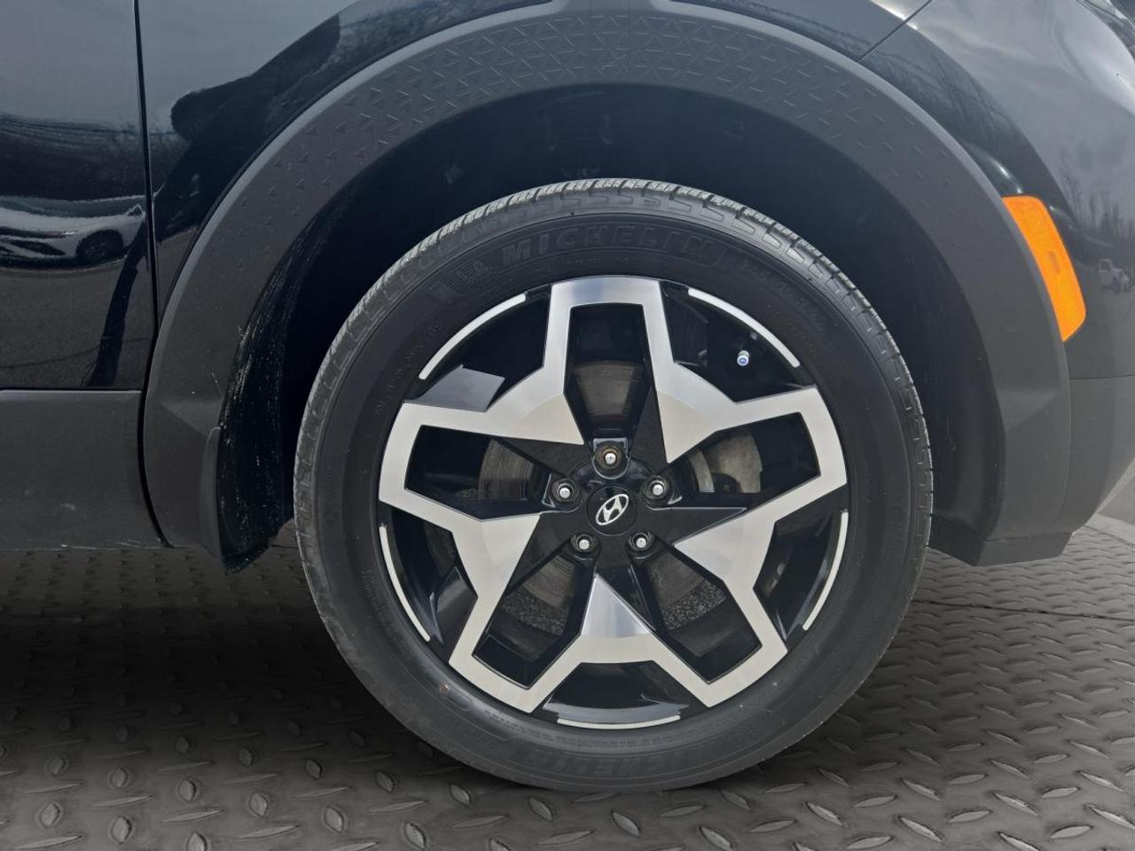 2022 Hyundai Santa Cruz Ultimate Photo