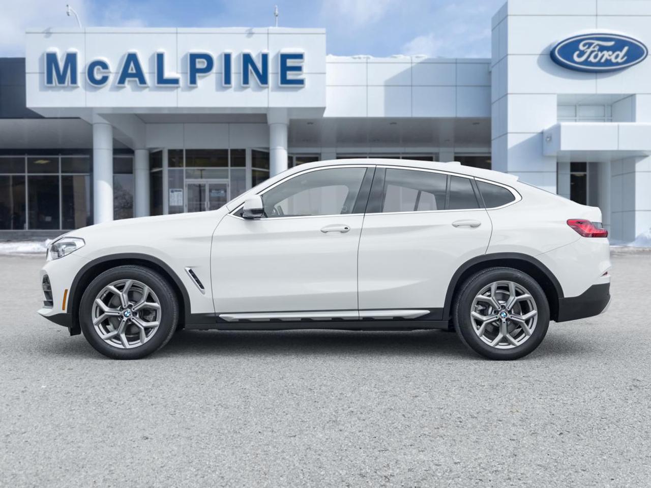 2021 BMW X4 xDrive30i Photo2