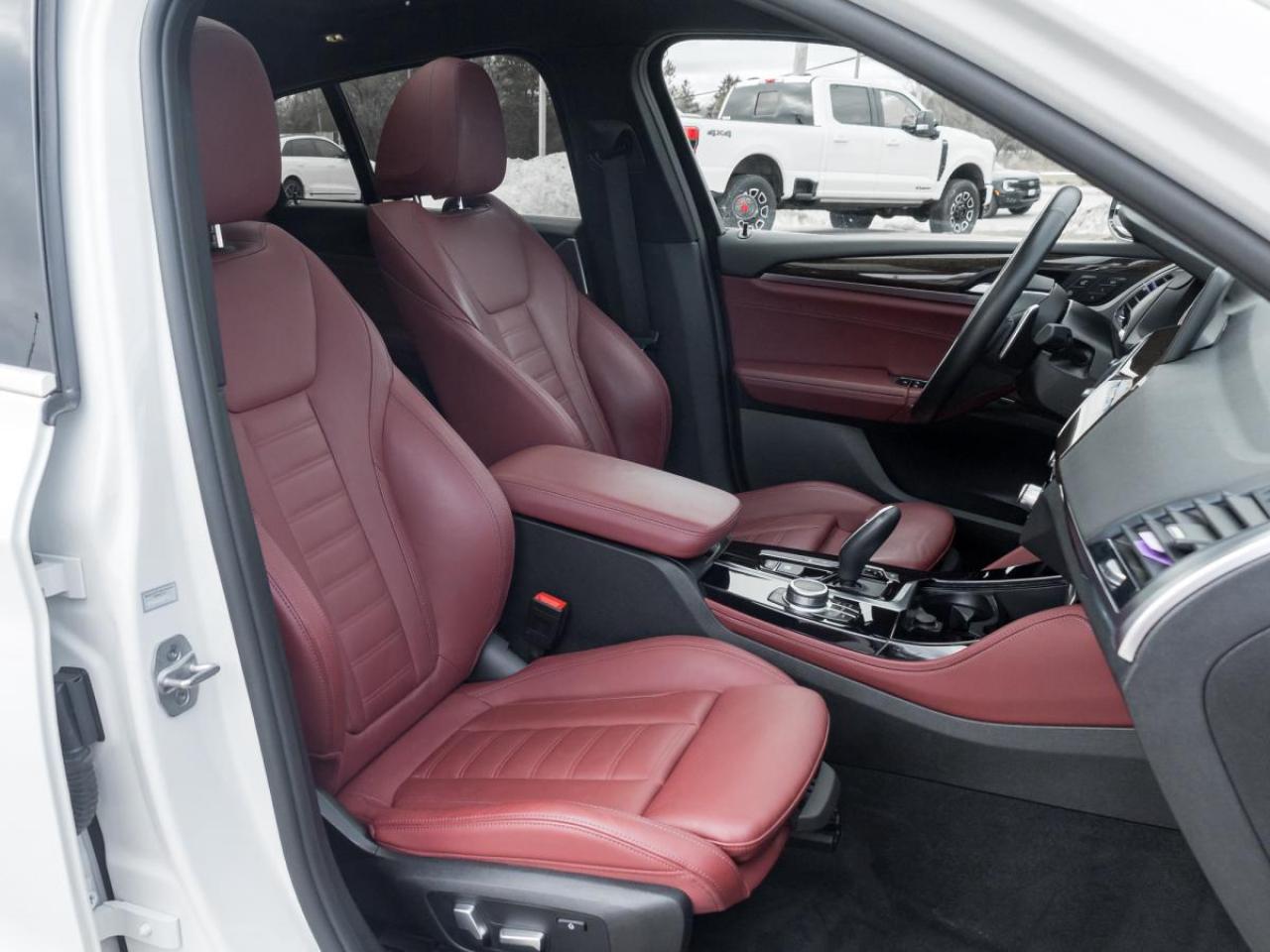 2021 BMW X4 xDrive30i Photo