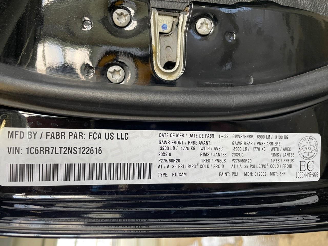 13737026