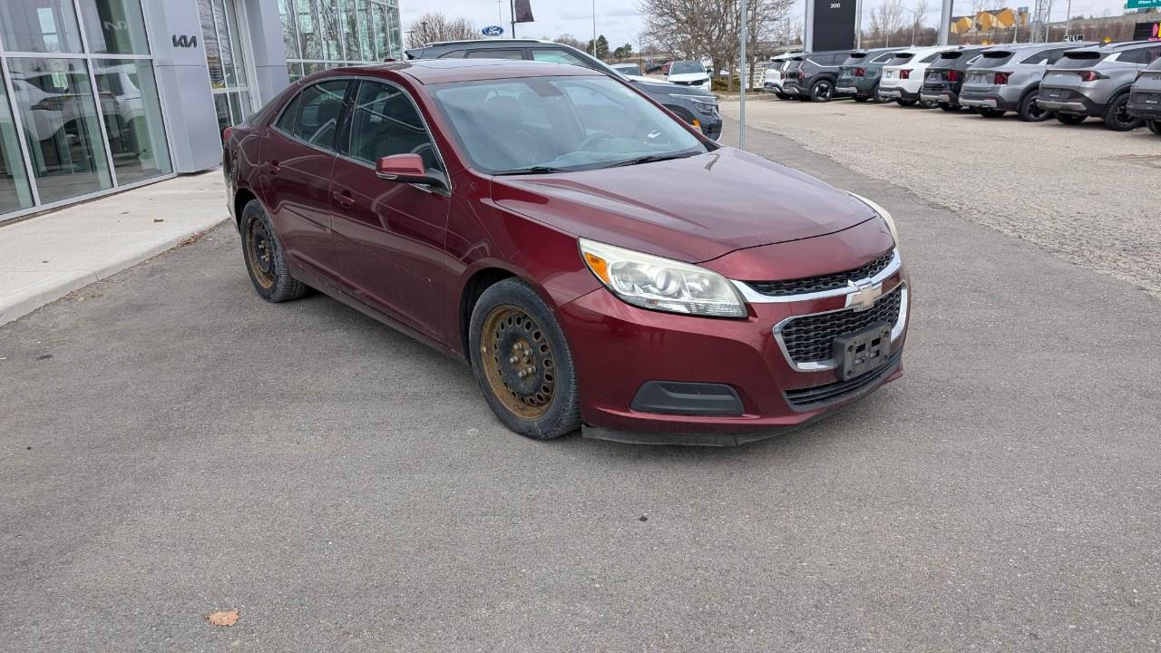 2015 Chevrolet Malibu 4dr Sdn LT w/1LT Photo